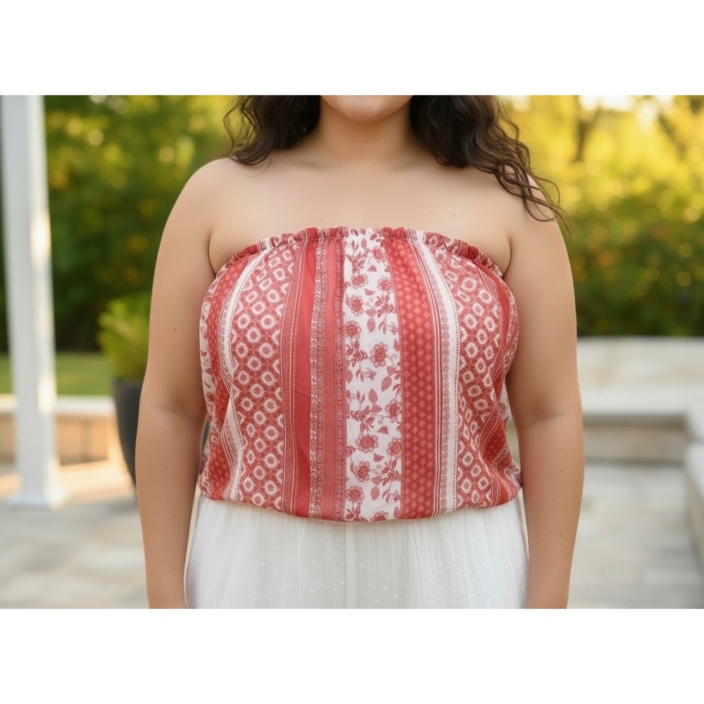 NEW Fantastic Fawn Large Red White Floral Paisley Tube Top Bubble Hem FT75308-01